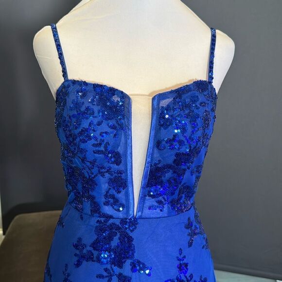 Women’s Blue Sparkly Mermaid Fit Prom Party Dress CrissCross Straps Size 10 NWT - Picture 3 of 14